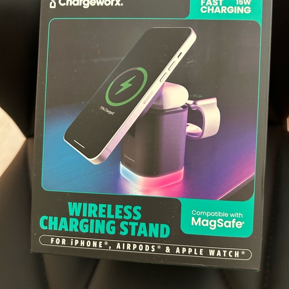 Wireless charging stand - Picture 7 of 7